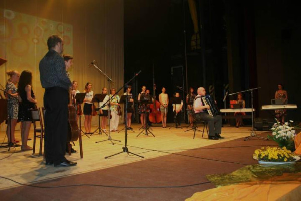 Milí rodičia a priatelia hudby.