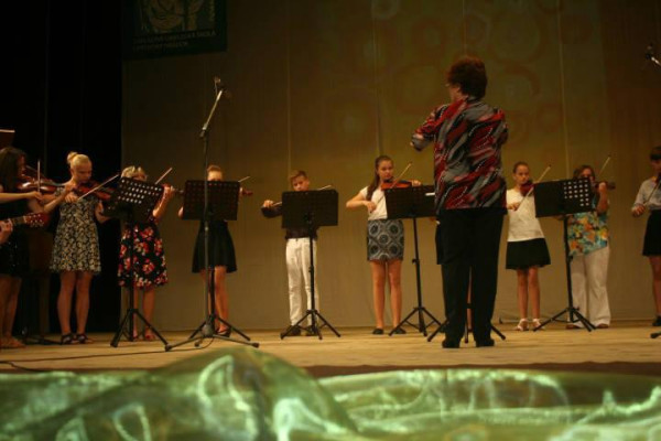 Milí rodičia a priatelia hudby.