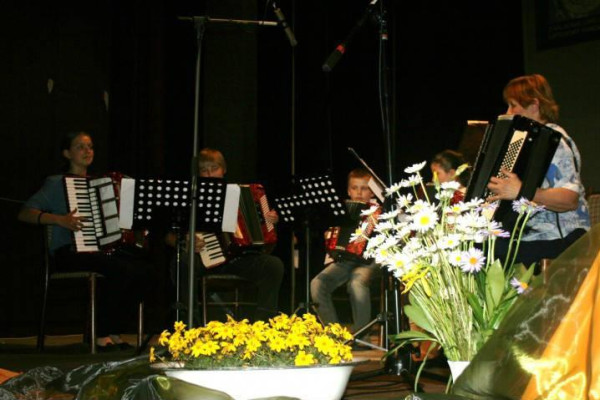 Milí rodičia a priatelia hudby.