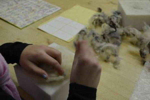 Z chumáča ovčej vlny