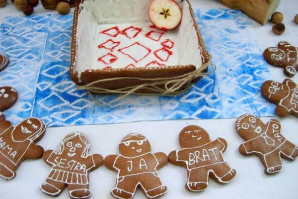 VOŇAVÉ VIANOCE 2015 - Zdobenie perníkov Hybe, 11.12.2015