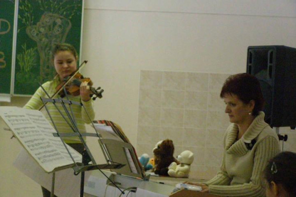 Koncert pre ZŠ s MŠ Hradná a J. D. Matejovie