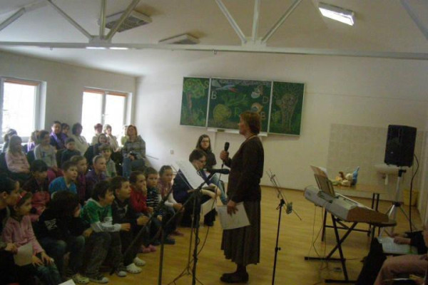 Koncert pre ZŠ s MŠ Hradná a J. D. Matejovie