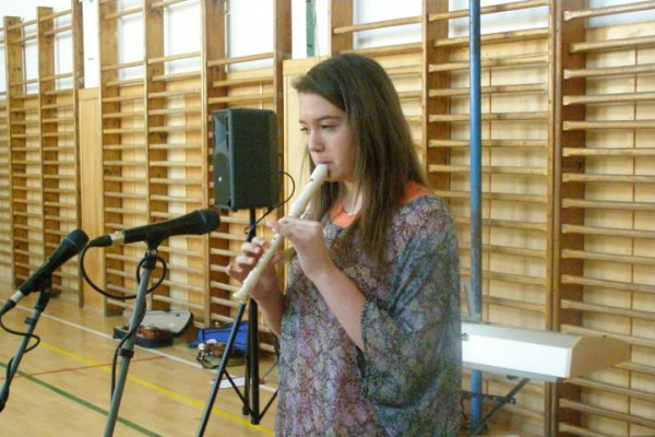 Výchovný koncert v Hybiach