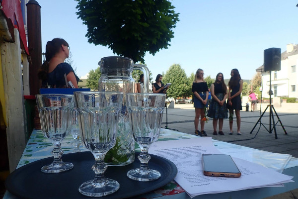 Odovzdávanie absolventských vysvedčení