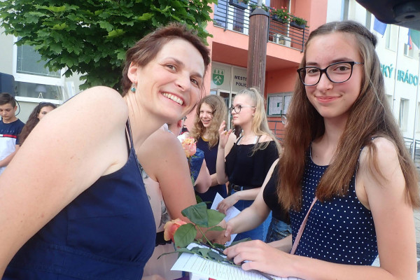 Odovzdávanie absolventských vysvedčení