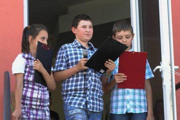 ABSOLVENTSKÁ VÝSTAVA 13.jún 2013