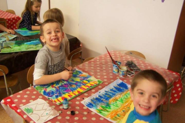 Štúdium výtvarného odboru v MŠ a ZŠ v Hybiach