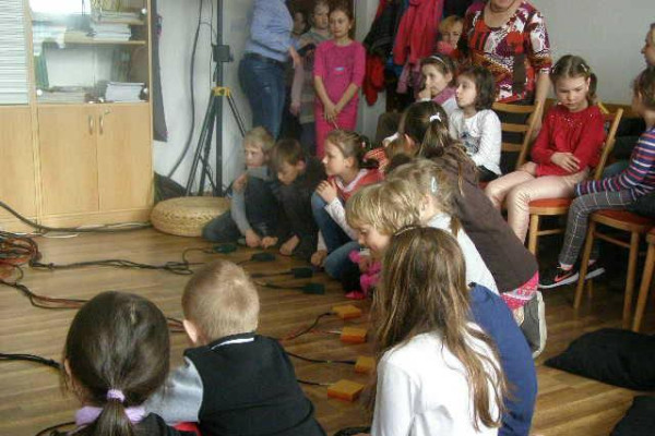 Muzikantské návštevy – druhý ročník - 1. apríla 2014, zúčastnili sa pedagógovia, hostia a žiaci hudobného odboru