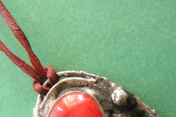 Šperky z ateliéru Svetlany Beťkovej a Jany Khouri