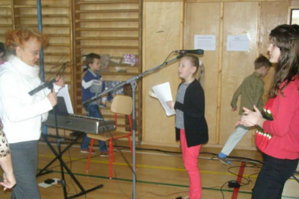 Výchovný koncert v ZŠ Hybe