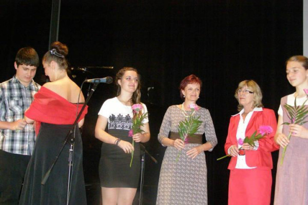 ABSOLVENTSKÝ KONCERT 4. jún 2014