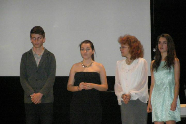 ABSOLVENTSKÝ KONCERT 4. jún 2014