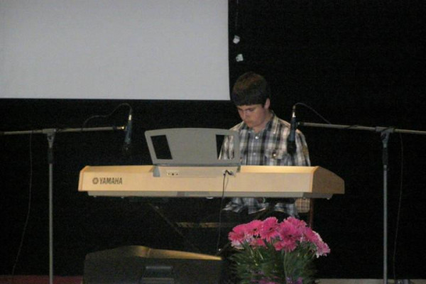 ABSOLVENTSKÝ KONCERT 4. jún 2014