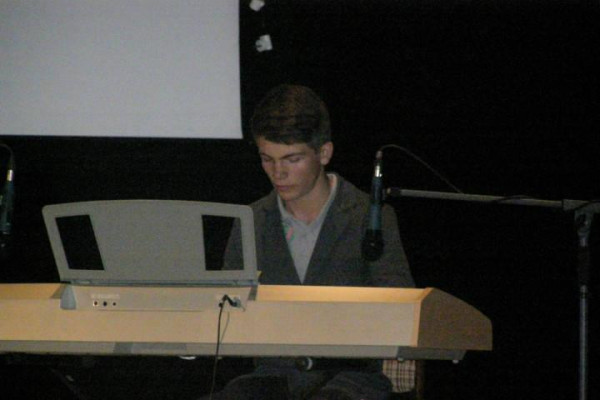 ABSOLVENTSKÝ KONCERT 4. jún 2014