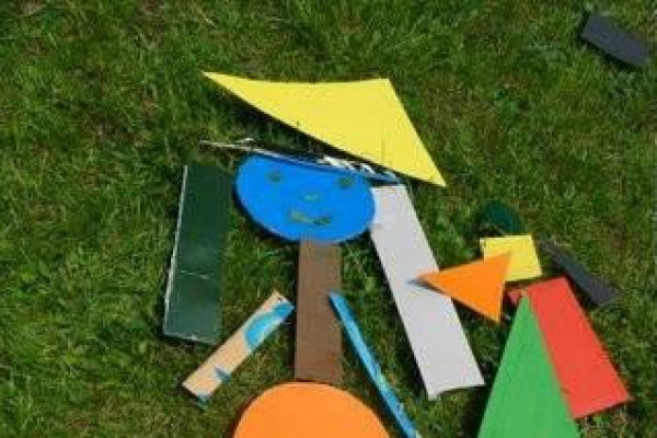 PVŠ - variácie z geometrických útvarov pod nebom