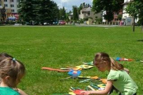 PVŠ - variácie z geometrických útvarov pod nebom